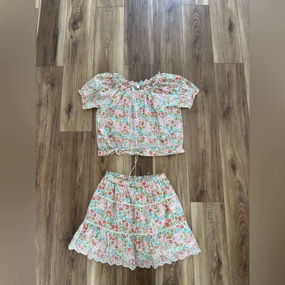 Jenifer & Grace womens top & skirt set embroidered size small